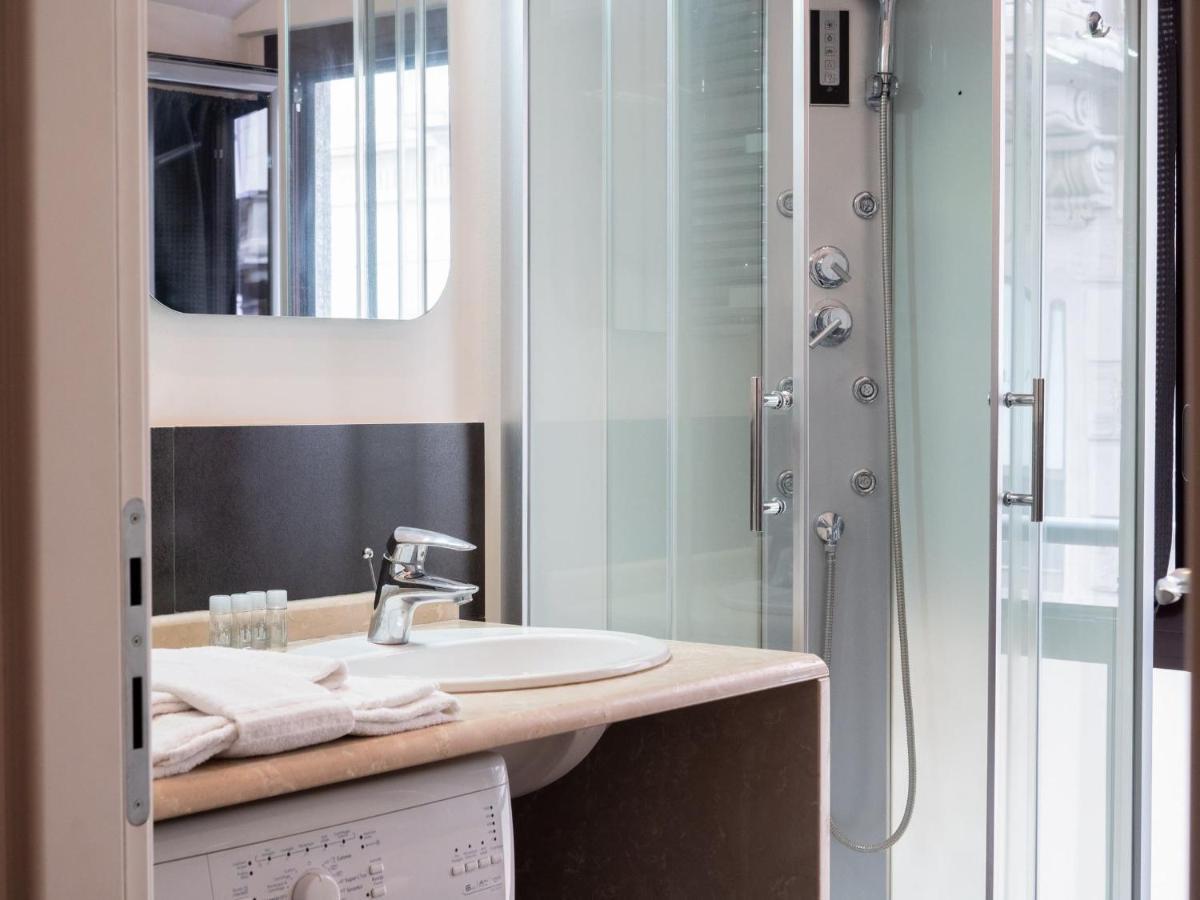 The Best Rent - Modern Duomo Apartment Milano Eksteriør bilde